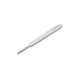 MANGO BISTURI PEDIC. INOX 13 cm. D 3C